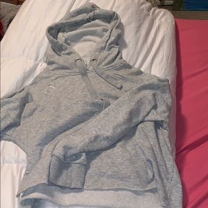 Cropped hoodie